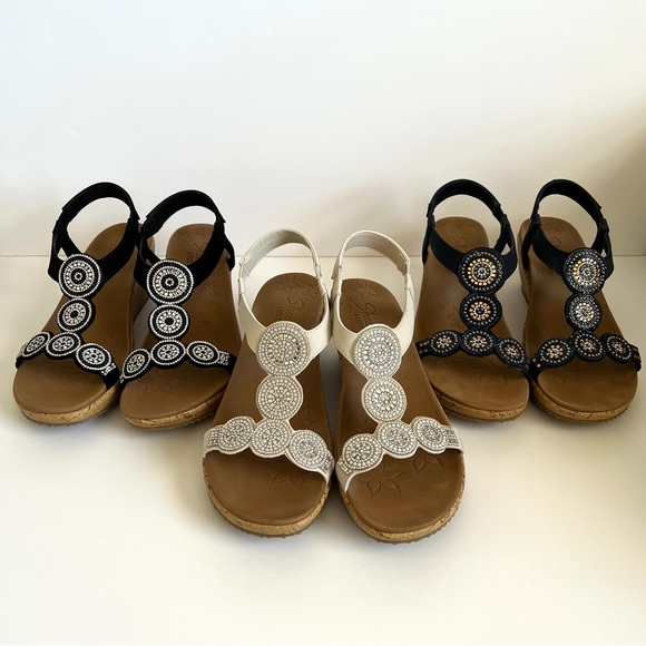 Skechers Beverlee Date Glam Wedge Sandals Navy Rhinestone Beaded Size 9 - Picture 8 of 8